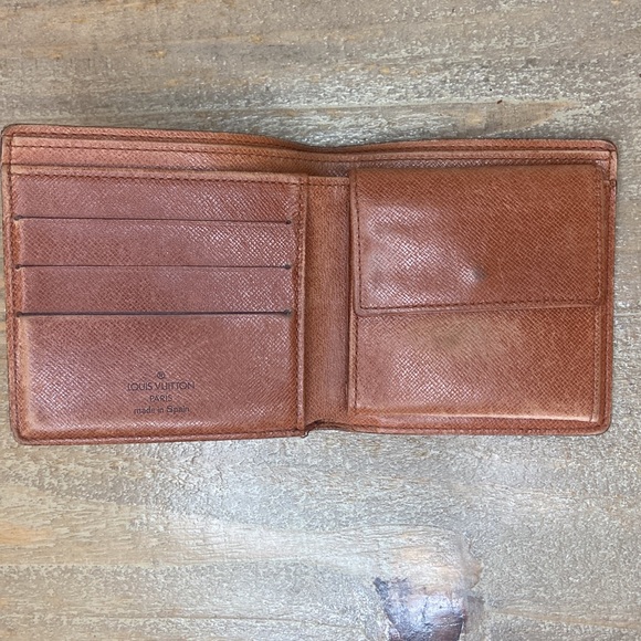 Louis Vuitton Bifold wallet - Picture 5 of 15